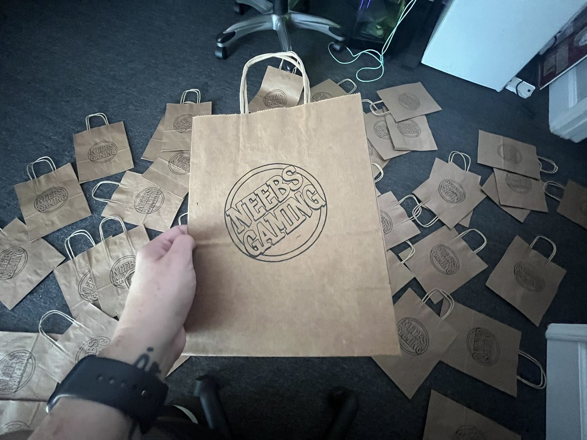 Aztecia 🐺 tweet media