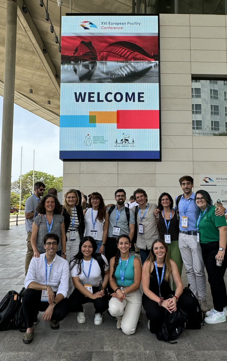 science_alice's tweet photo. @CReSA_r team at the XVI European Poultry Conference #epc2024 #valencia #PoultryScience https://t.co/kPXrU9Id5L