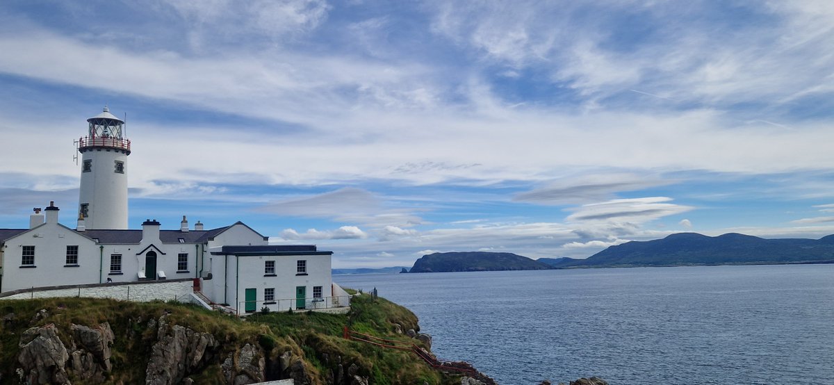 fánaidbeo (@fanaidbeo) on Twitter photo Suíomh galánta don Champa Samhraidh maidin inniu #CampaCoisFarraigeFhánada🌊 #gaeilge
<a href="/fanadlighthouse/">Fanad Lighthouse</a> <a href="/Muintearas/">Muintearas</a> <a href="/UdarasnaG/">Údarás na Gaeltachta</a> Suíomh galánta don Champa Samhraidh maidin inniu #CampaCoisFarraigeFhánada🌊 #gaeilge
<a href="/fanadlighthouse/">Fanad Lighthouse</a> <a href="/Muintearas/">Muintearas</a> <a href="/UdarasnaG/">Údarás na Gaeltachta</a>