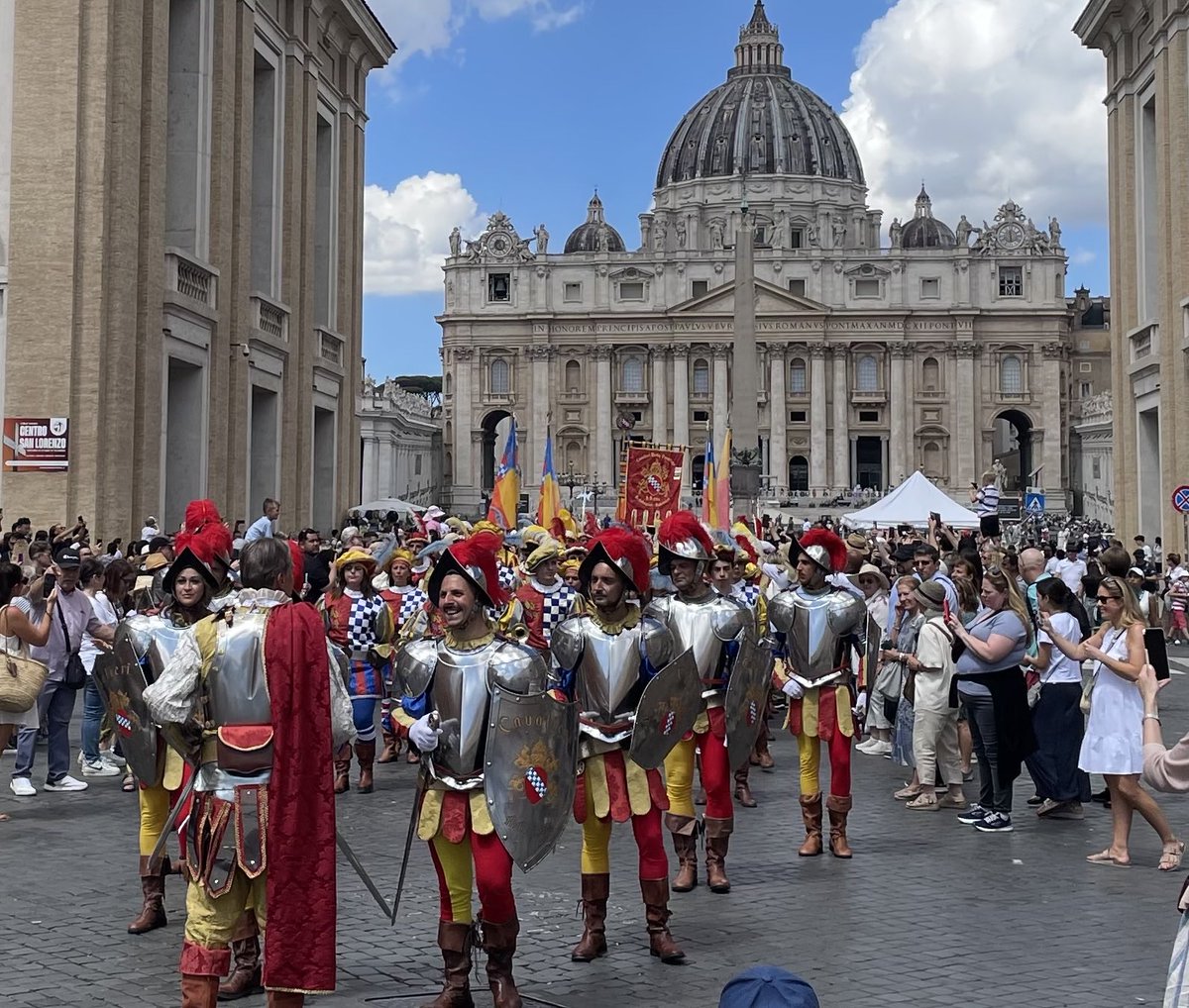 Austen Ivereigh tweet media