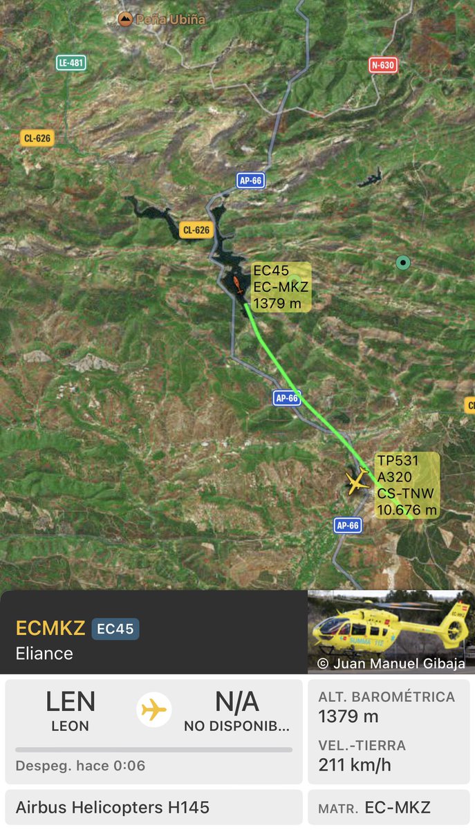 AvistamientosA's tweet photo. 🔴Airbus Helicopter H145 (EC-MKZ) de #Eliance y trabajando para Protección Civil de la Junta de Castilla y León “REBECO” por segundo día consecutivo en misión de búsqueda de persona que se extravió cuando se separó de un grupo que hacía senderismo en #CaldasdeLuna #León https://t.co/AmKZBOfwoE