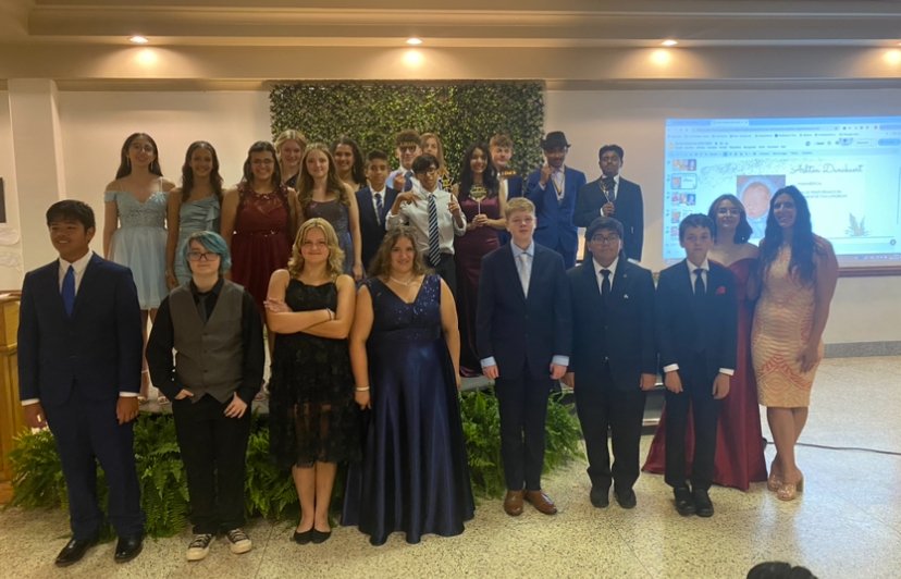 Quelques moments spéciaux durant la remise de diplômes <a href="/ECStMichel/">École catholique Saint-Michel</a> Merci du chaleureux accueil et bonne succès aux finissants et finissantes. <a href="/CscProvidence/">Csc Providence</a>