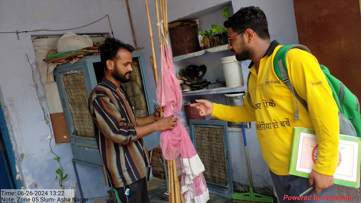rishabhje's tweet photo. Embed2EndMalaria @isakshi1610 #MalariaFreeIndia @sksomya #malaria @rajesh_amh #Dengue #DengueFreeIndia @SanjayK50701851
आज जिला मेरठ एम्बेड परियोजना के तहत  मलिन बस्ती आशा  नगर में समुदाय के लोगों को मच्छर जनित बिमारियों के बारे में जागरुक् करा https://t.co/4haitsnqWD