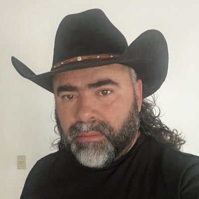 SiwatepeteRod's tweet photo. #NewProfilePic https://t.co/Wlza4qhTfz
