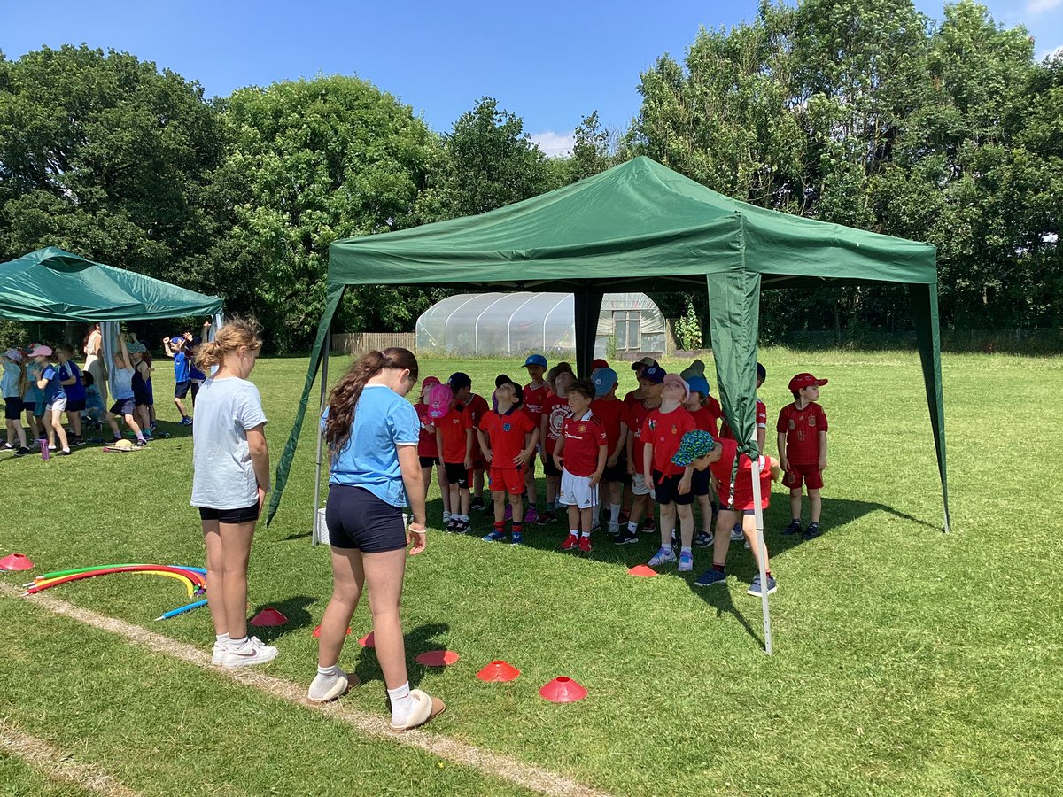 Mrs Wills tweet media