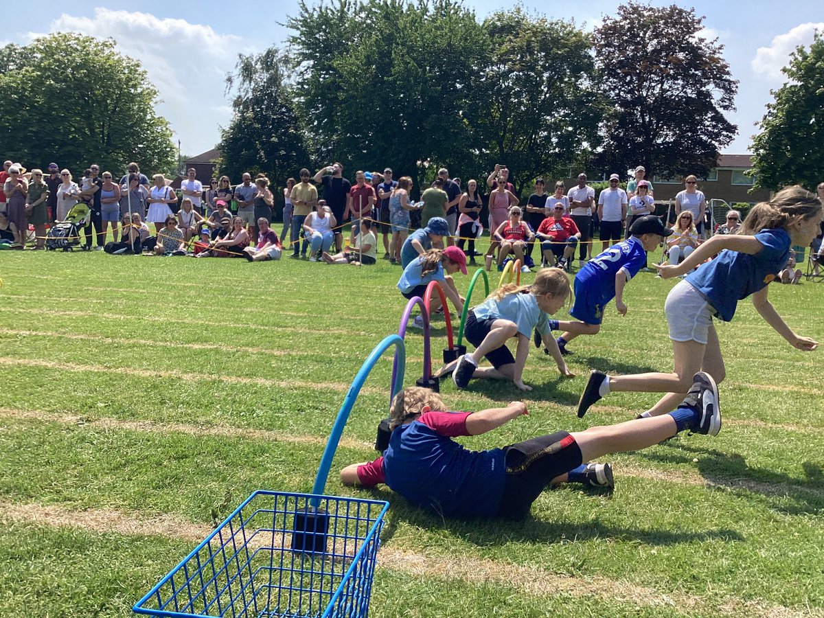 Mrs Wills tweet media