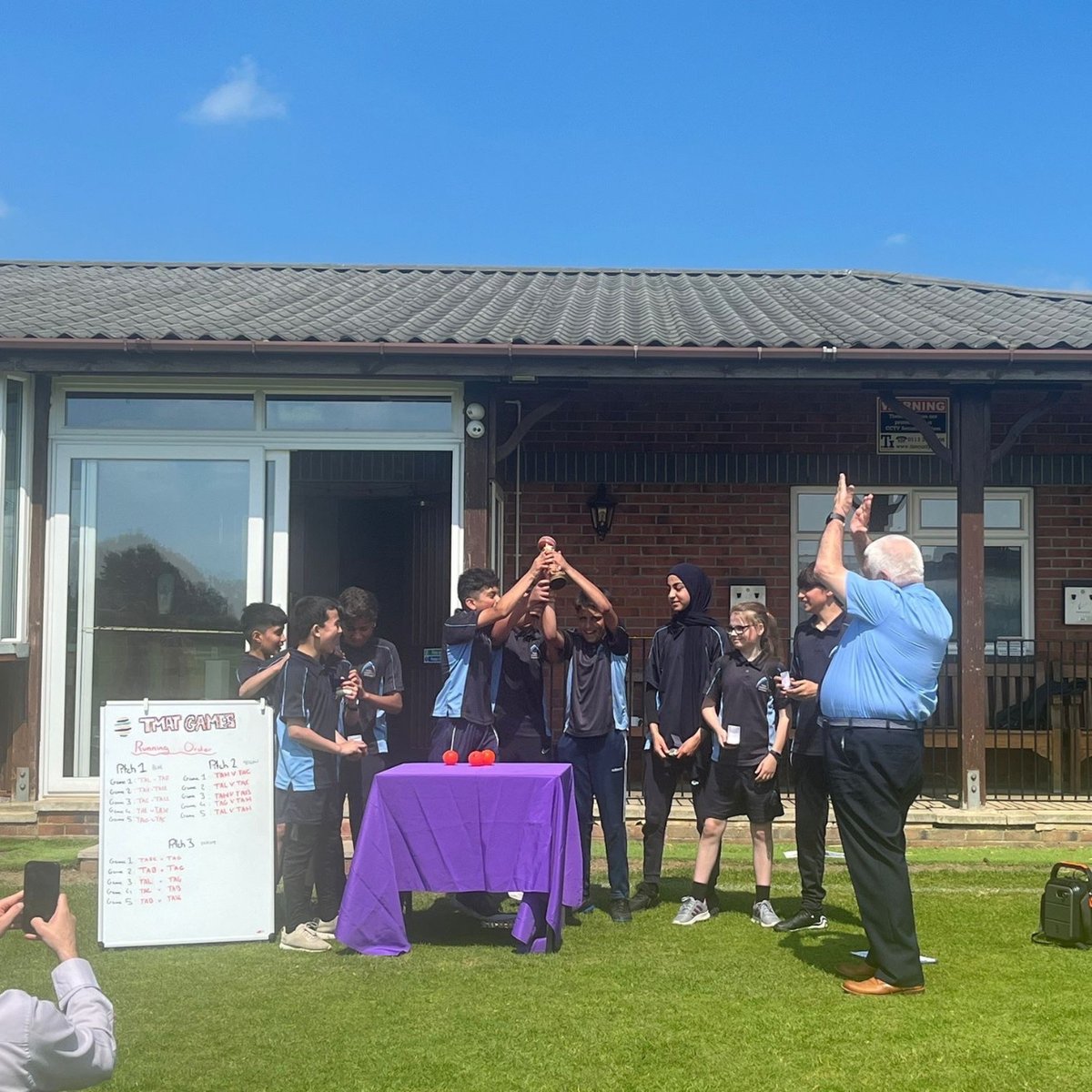 TrinityAcademyG's tweet photo. 🏏TMAT GAMES CRICKET CHAMPIONS🏏

Today we competed against other schools in the MAT in the David Baker cup. We are delighted announce we WON! Congratulations to our #TAGnifcient students and PE team💙

Thank you @TALPhysicalEd and @MrWithersPE for organising! https://t.co/uvmEUH9nP7