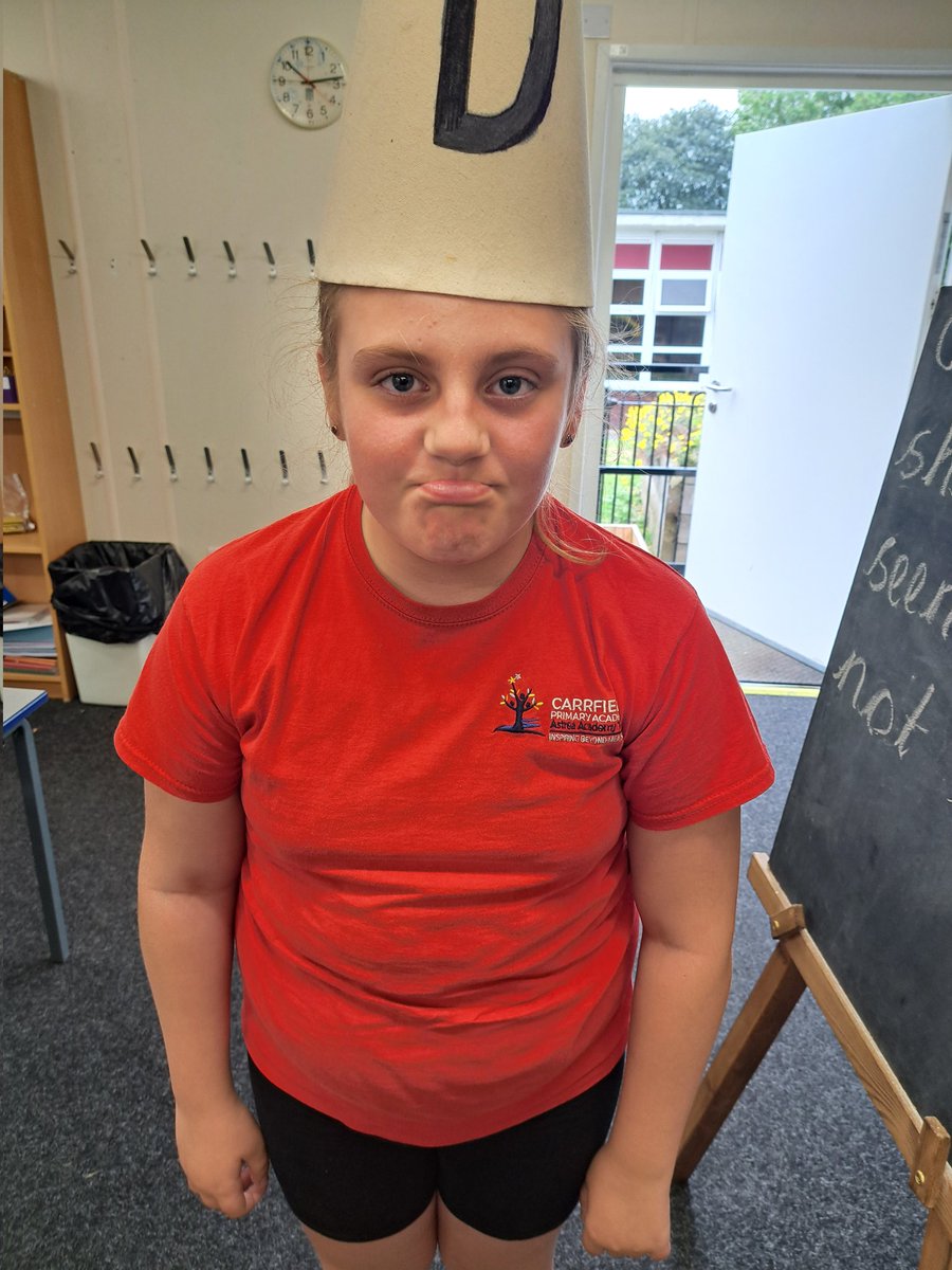 Today, Year 5/6 experienced a true insight into learning in a traditional Victorian classroom. They practised writing using chalk and dip pens, and used an abacus to solve addition. 
Teachers thoroughly enjoyed themselves; we're not sure the same can be said for the children 😂