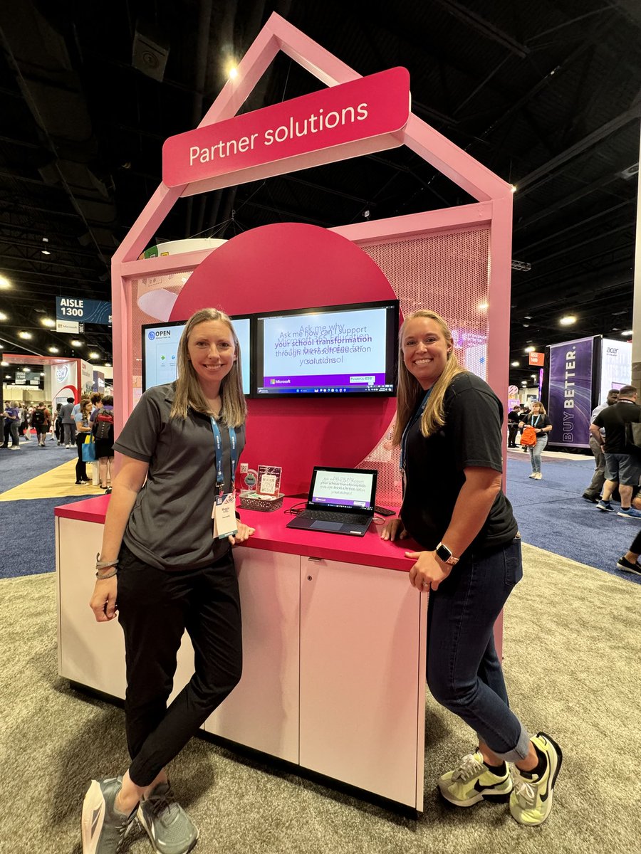 Maggie Phillips (@maggielphillips) on Twitter photo Lots of learning and even more collaboration with the best people at #ISTE24 in the <a href="/MicrosoftEDU/">Microsoft Education</a> booth! Lots of learning and even more collaboration with the best people at #ISTE24 in the <a href="/MicrosoftEDU/">Microsoft Education</a> booth!