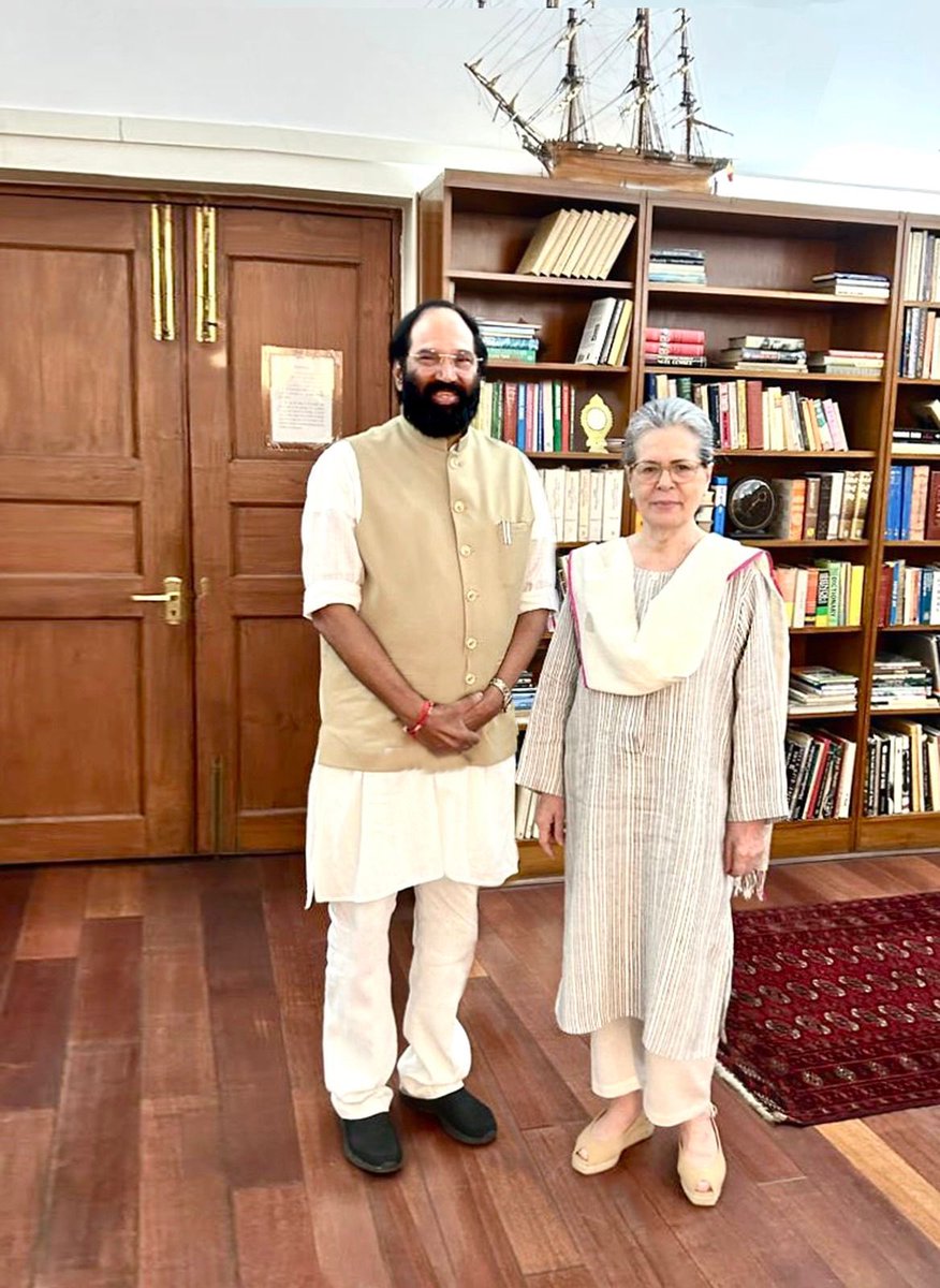 UttamINC's tweet photo. Paid a courtesy call to Hon’ble Chairperson of Congress Parliamentary Party, Smt Sonia Gandhi ji at 10 Janpath. Congratulated her on @INCIndia’s impressive performance in LS elections &amp; expressed my happiness at Shri @RahulGandhi accepting responsibility of Leader of Opposition. https://t.co/rB6gOGzdNl
