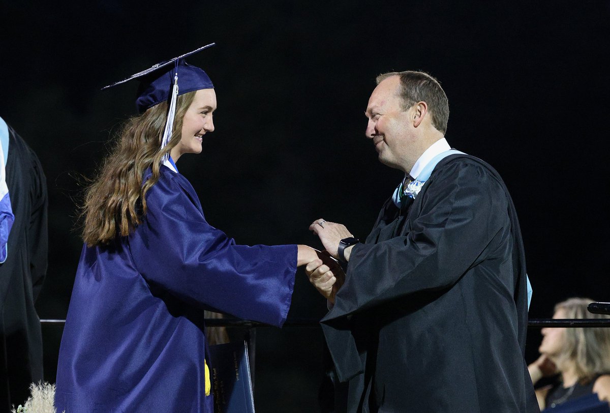 More highlights from the <a href="/ThomasTitans/">Webster Thomas HS</a> Class of 2024 graduation!!! #WCSDTellingOurStory