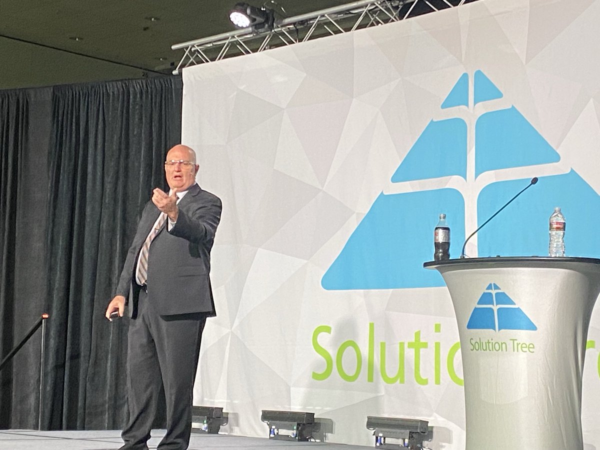 Michelle Marrillia (@michellemarrill) on Twitter photo Bill Ferriter kicking off day 1 of the LA PLC Institute. I love learning from him! ā¦<a href="/SolutionTree/">Solution Tree</a>ā© Bill Ferriter kicking off day 1 of the LA PLC Institute. I love learning from him! ā¦<a href="/SolutionTree/">Solution Tree</a>ā©