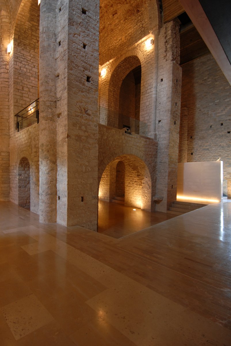 #SPALDiba, entre d'altres funcions, planifica la intervenció en monuments, elabora projectes d'intervenció en monuments, protegeix el patrimoni arquitectònic, fa recerca historicoarqueològica i actuacions en el patrimoni #som311 #ODSDiba #110anysSPALDiba #patrimoni