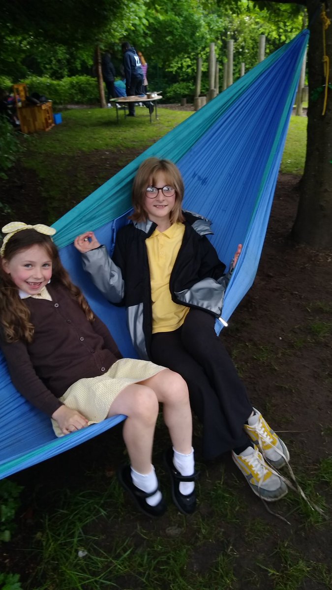 BonalyPrimaryP7's tweet photo. Primary 7 had a great time this morning with their P2 buddies. Wild Wednesday fun, toasting marshmallows, swinging in hammocks, making mud pies and building dens. @BonalyPrimary https://t.co/Skfq9SLxzB
