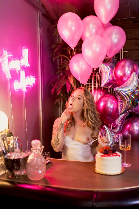 💗🎂💗  📸: @artbypierree https://t.co/eHyWUzkR64<a class="tags" target="_blank" title="On Twitter" href="/?out=eyJ0eXAiOiJKV1QiLCJhbGciOiJIUzUxMiJ9.eyJpYXQiOjE3MTk3OTY3MzQsImlzcyI6InR3cG9ybnN0YXJzLmNvbSIsIm5iZiI6MTcxOTc5NjczNCwiZXhwIjoxNzUxMzMyNzM0LCJyZWRpcmVjdF91cmwiOiJodHRwczovL3R3aXR0ZXIuY29tL2FydGJ5cGllcnJlZSJ9.i5NleuaG95tMxi8vHUtwz3xihDNZ4Pwz_XsDPSTkKaoLxIbL9NdOb1R8XZKVDc5iEbYLss4Ezvk-84Gf67pHFA">@artbypierree</a>