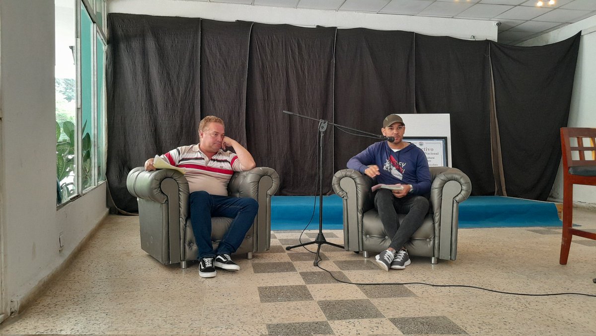📚🌞 Ya estamos en #ModoVerano. Esta mañana compartimos con la prensa lugareña las principales actividades del centro para la etapa estival que inicia oficialmente este fin de semana.