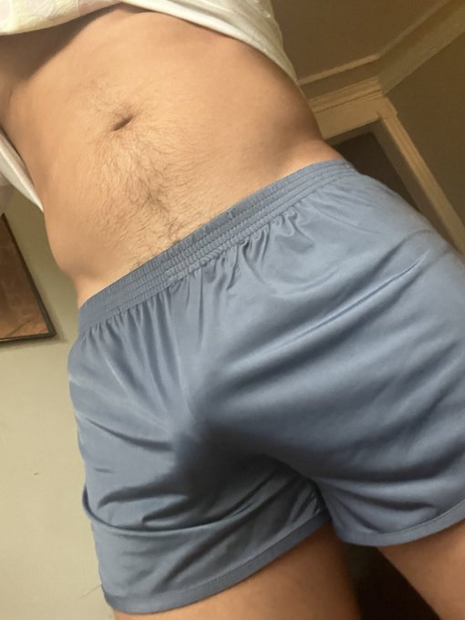 can I wear these shorts and a cockring to the gym? https://t.co/9R9h0aZSaV