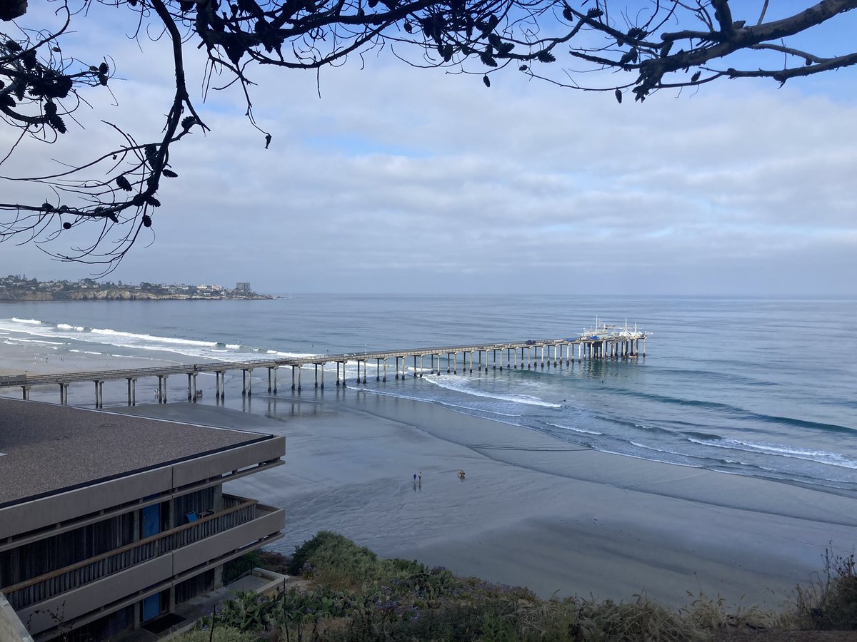 My favorite place in the world for a quiet moment of reflection - it always feels like the legends of oceanography sit and reflect with me <a href="/Scripps_Ocean/">Scripps Institution of Oceanography</a>