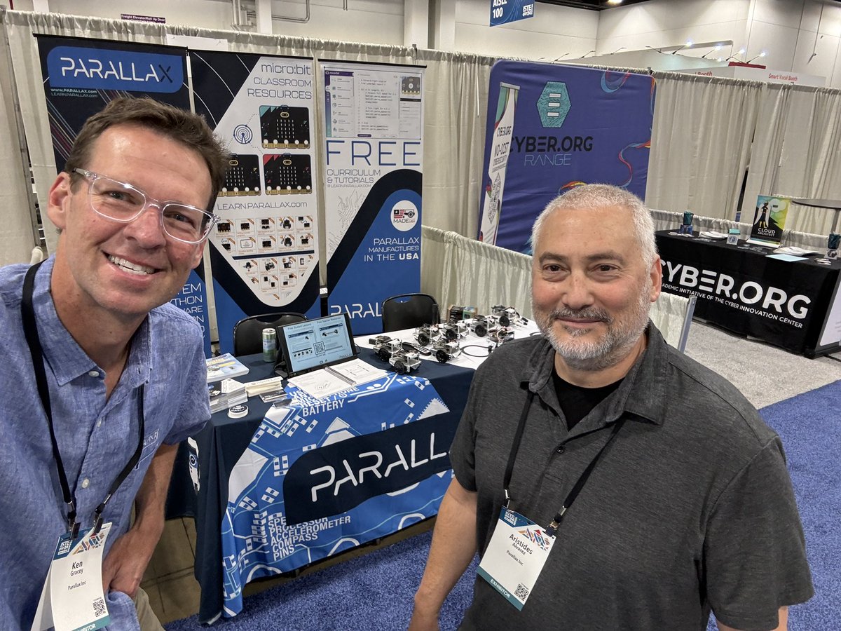ParallaxKen's tweet image. Wonderful to meet @KatieHenryDays after many years of conversing at ISTE 2024 in Denver! Ari and I are big fans @ParallaxInc