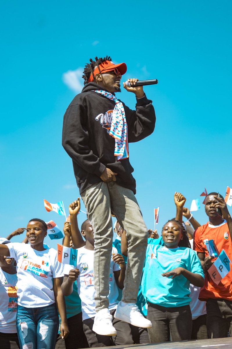 NdiRuzi's tweet photo. Mr Huhaaa ✊🏾
📸: @NdiRuzi
#ToraNeza #Pk24 #UmuturageKuIsonga https://t.co/X4aAxjv81p