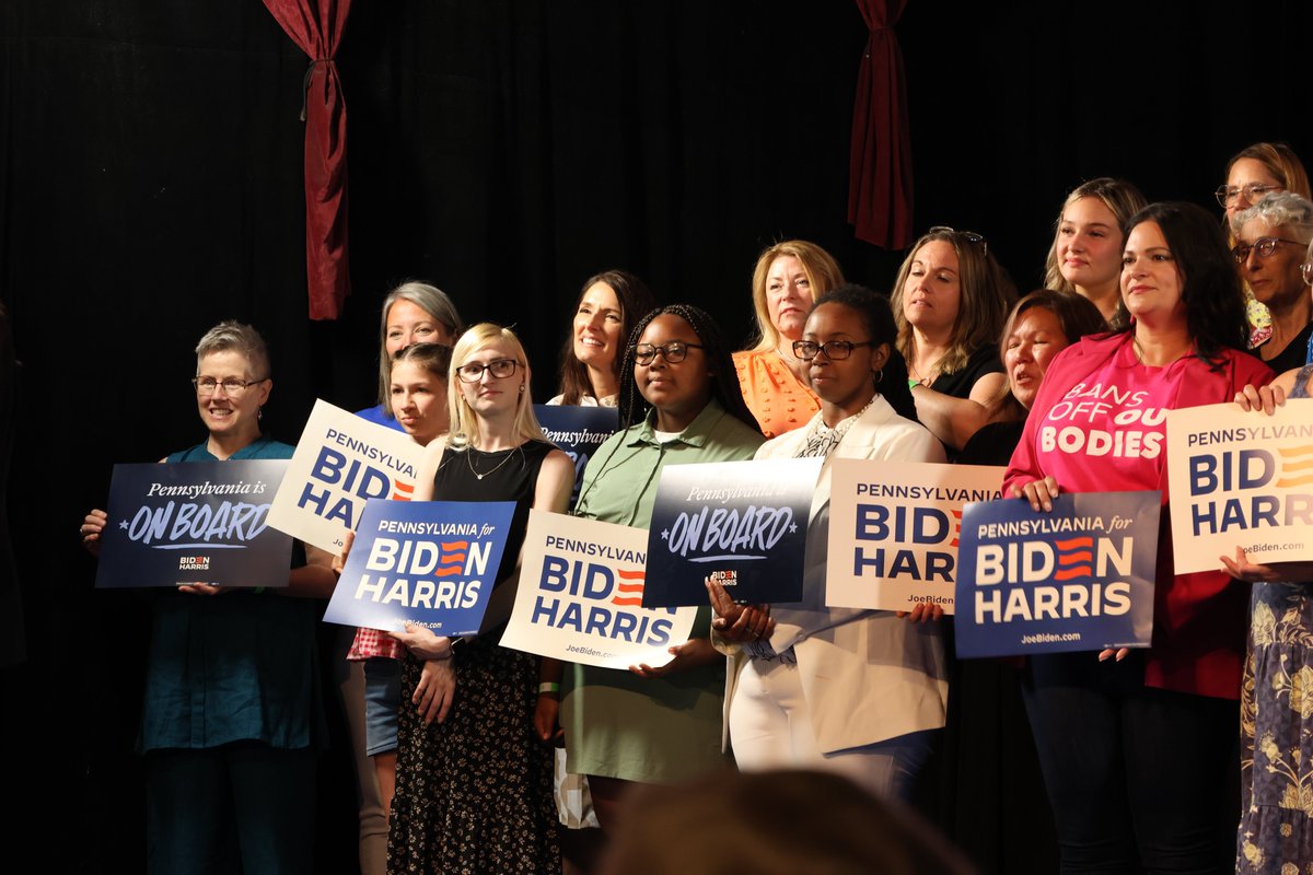 KamalaforPA's tweet photo. Pennsylvania put @JoeBiden and @KamalaHarris over the top in 2020. We're ready to do it again this November.

Follow @BidenforPA as we fight to defend democracy and protect our fundamental freedoms 💙 https://t.co/5JEfnQwOzn