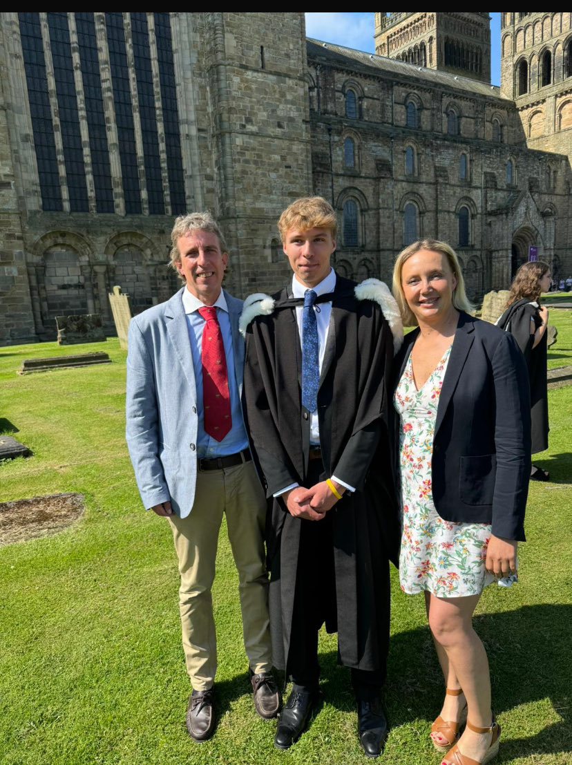 Kelly 🌟 tweet media