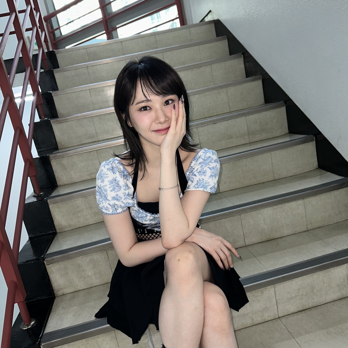 myabbl's tweet photo. [240626] 10:27PM KST 🩵 https://t.co/YbKDqwHXJp