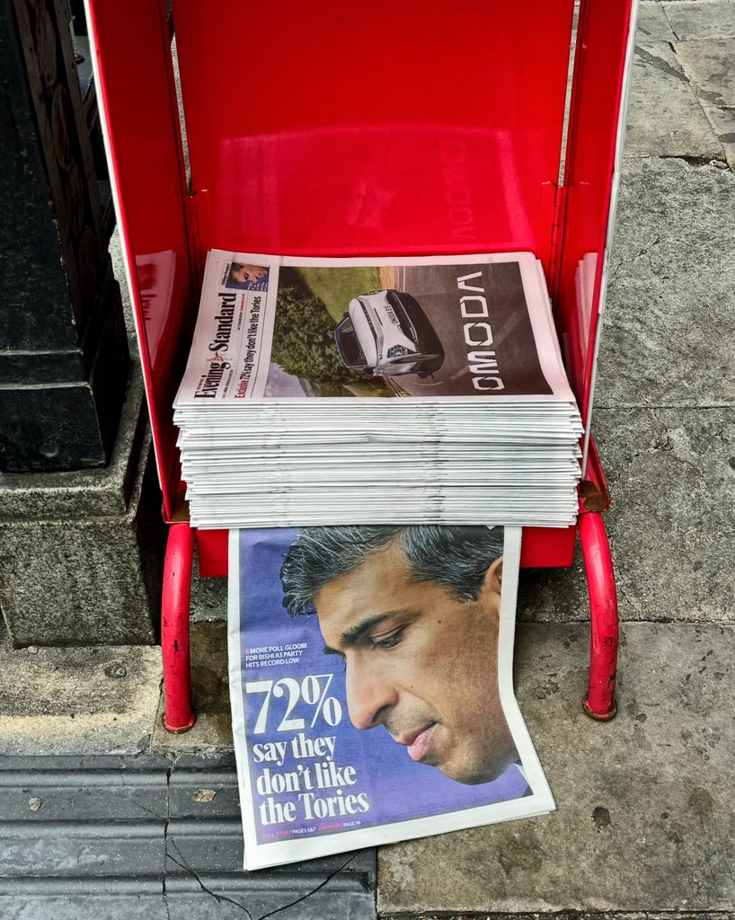 NeilClasperPhoto tweet media