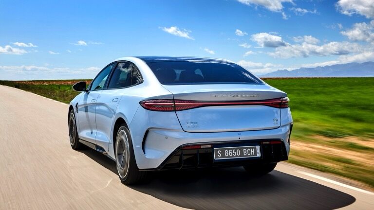 TrendingNowEV's tweet photo. The BYD Seal is the third electric vehicle to be released by the Chinese EV giant in Australia ⚡

See the full details of the EV on The Driven 👉 https://t.co/Bb9viX5NIq

#ev #electricvehicle #byd #bydseal https://t.co/smdV59SBx2
