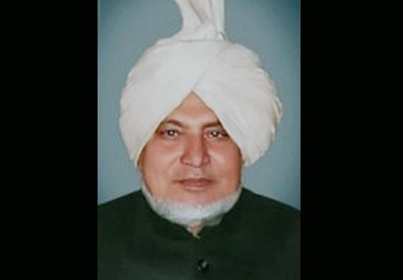 Chaudhary Tayyab Husain was elected to Assemblies of three states in India.

Had unique record of becoming minister in all these states. Lok Sabha member as well later.

Honoured with 'pagri' of 36 'biradiris' as sign of respect. READ.

shamsurrehman.medium.com/leader-of-mewa…

#IndianMuslim