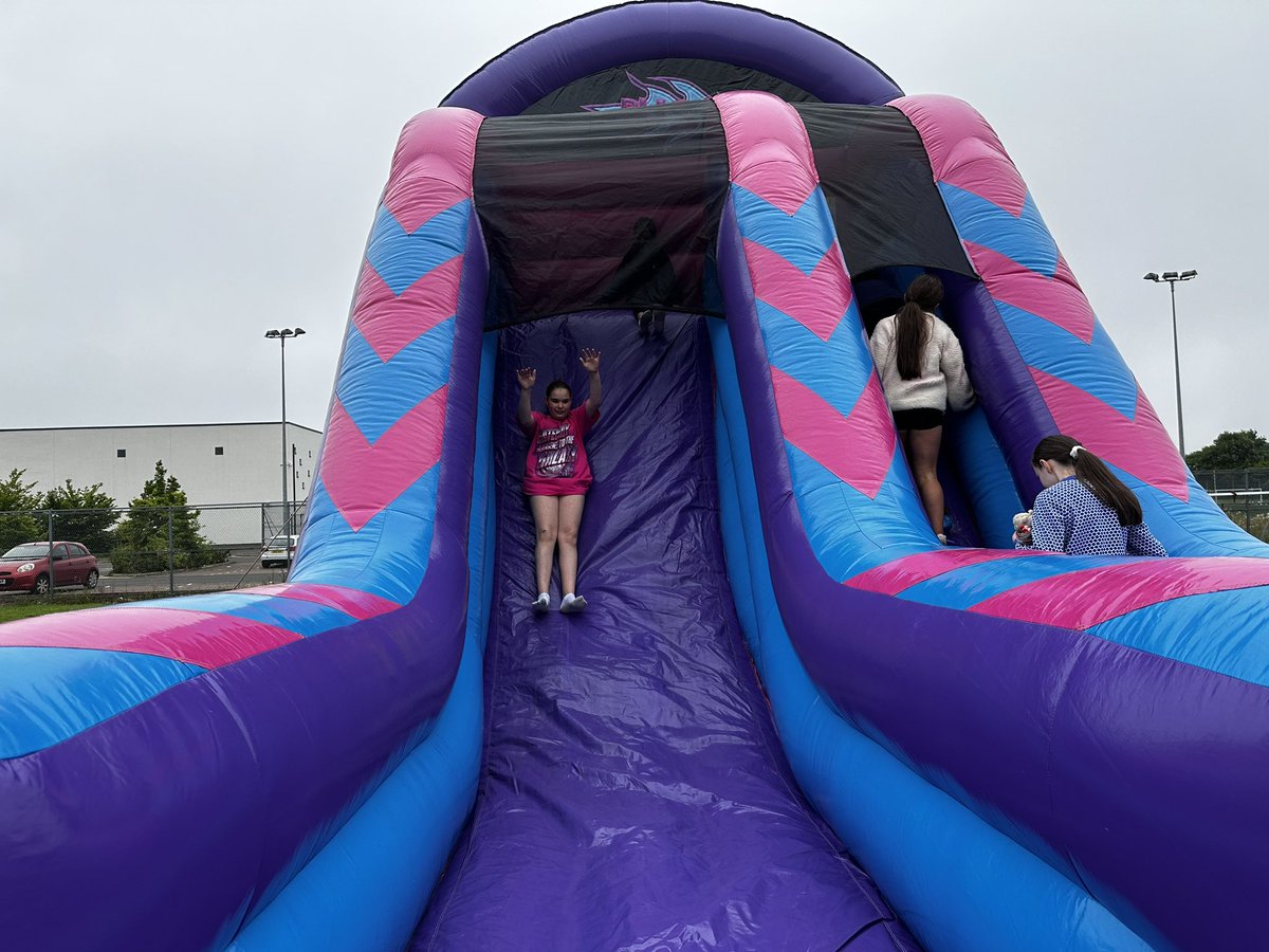 Inflatable fun <a href="/BowhouseP5B/">Miss Bell</a> and @BowhouseP6_5