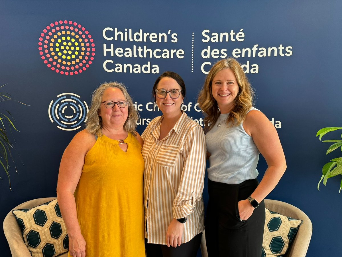 Toujours un plaisir de rencontrer nos partenaires <a href="/PaediatricRN/">CAPN - Canadian Association of Paediatric Nurses</a>. Ce matin, nous avons eu une bonne conversation sur la redéfinition des systèmes de santé pour les enfants. Merci d'être passée nous voir, <a href="/REarleRN/">Rebecca Earle</a>! Bon retour à la maison.