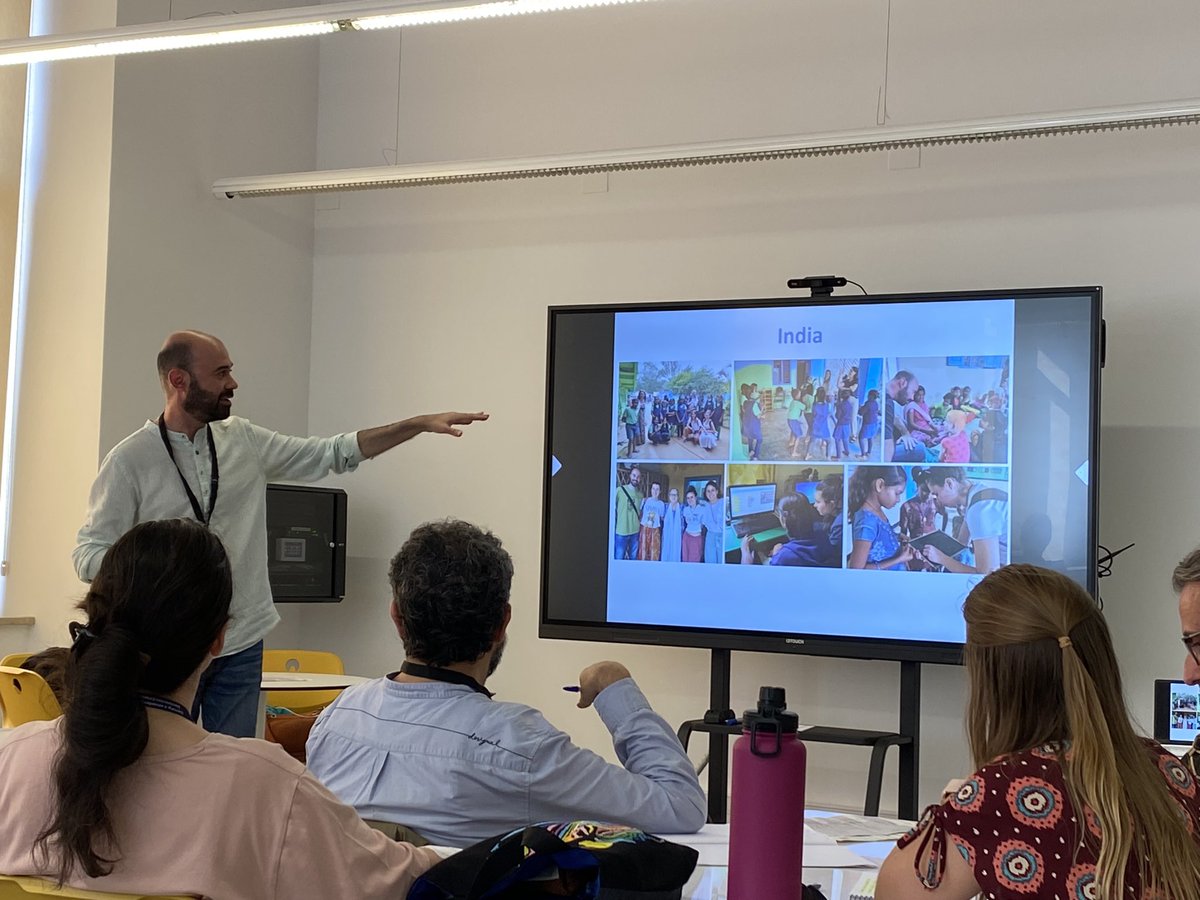 CLIL_and_FLE's tweet image. Projects that make the world a better place @eduardm @udigitaledu