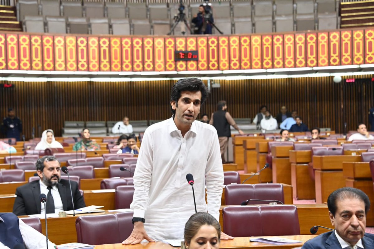SyedshahAhad's tweet photo. رکن قومی اسمبلی سید شاہ احد علی شاہ کا قومی اسمبلی اجلاس میں اظہار خیال کرتے ہوئے
26:6:2024
#NASession #Budget20242025
#NA33 #MNA #SyedShahAhad https://t.co/Wa3z2YApF0