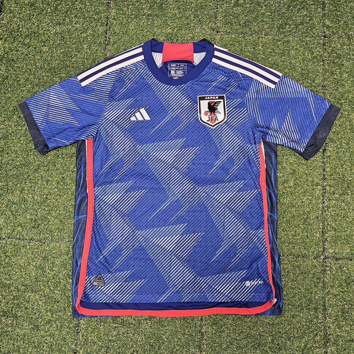 D_Becks0723's tweet photo. New JFA Jersey🇯🇵⚽
Authentic
2XL

マジで小さい。2XLとか初めて買った。

2枚目  vs 前回のJFA（XL）
3枚目  vs Inter Miami（XL）
4枚目  vs Real Madrid（XL）
※全てオーセン

#サカシャツ
#みんなのサカシャツ
#JFA
#adidas https://t.co/WT1e0DCtpz
