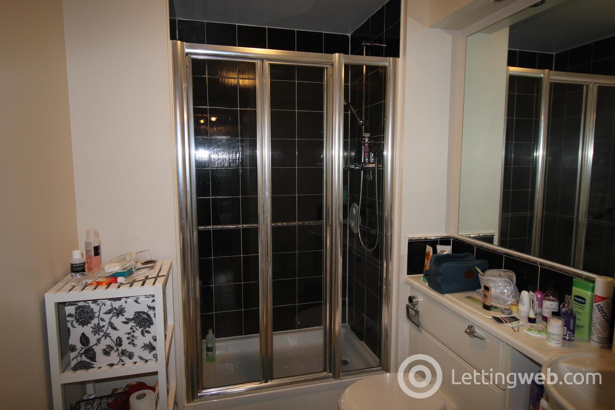 Lettingweb.com (@lettingweb) on Twitter photo π‘ Available Now! π‘
Beautifully presented warm, large two bedroom property is superb location.
Agent π§βπΌ: Stewart Property Letting
Location π: Pilrig Heights, Edinburgh
Property Type ποΈ: Flat
ποΈ: 2
π: 2
Rent π°: Β£1199 PCM
Enquire on Lettingweb: lettingweb.com/property-view/β¦ π‘ Available Now! π‘
Beautifully presented warm, large two bedroom property is superb location.
Agent π§βπΌ: Stewart Property Letting
Location π: Pilrig Heights, Edinburgh
Property Type ποΈ: Flat
ποΈ: 2
π: 2
Rent π°: Β£1199 PCM
Enquire on Lettingweb: lettingweb.com/property-view/β¦