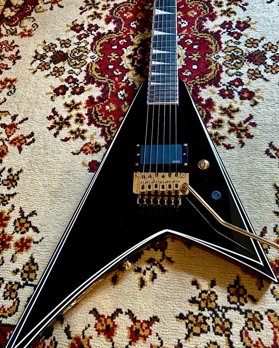 Jackson Guitars tweet media