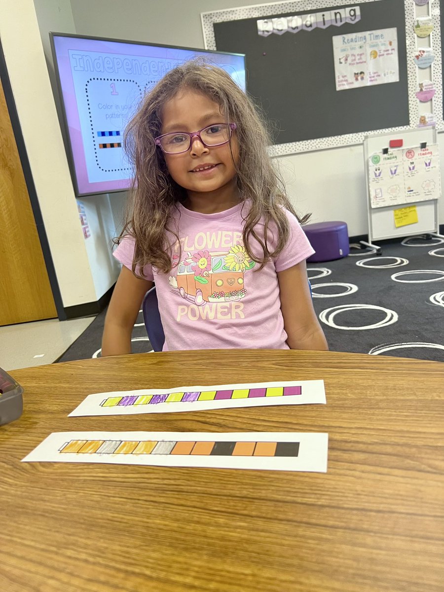 Kindergarten Ss working on patterns! <a href="/GracemorNKC/">Gracemor Elementary Lions</a>