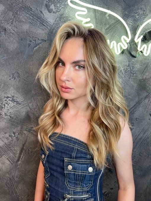 Online right now at Chaturbate! ❤️ https://t.co/Fb7I2f3kGr 🎀 @CamAngelsLive__ @BaddieSupreme @CultKittens