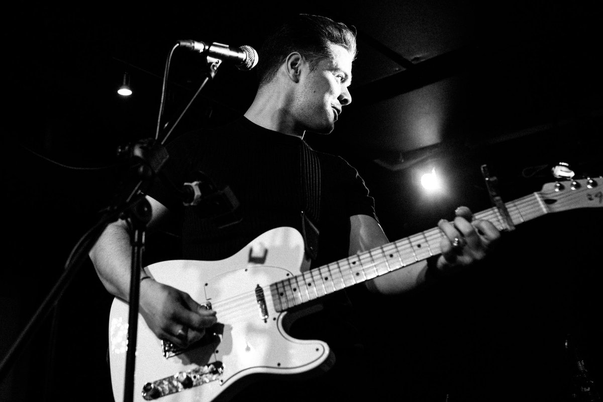 🚨 Still a few tickets going for my show supporting <a href="/MantaRayBryn/">MantaRayBryn</a> at <a href="/ColoursHoxton/">Colours Hoxton</a> in August - dice.fm/event/v3pp3l-m…