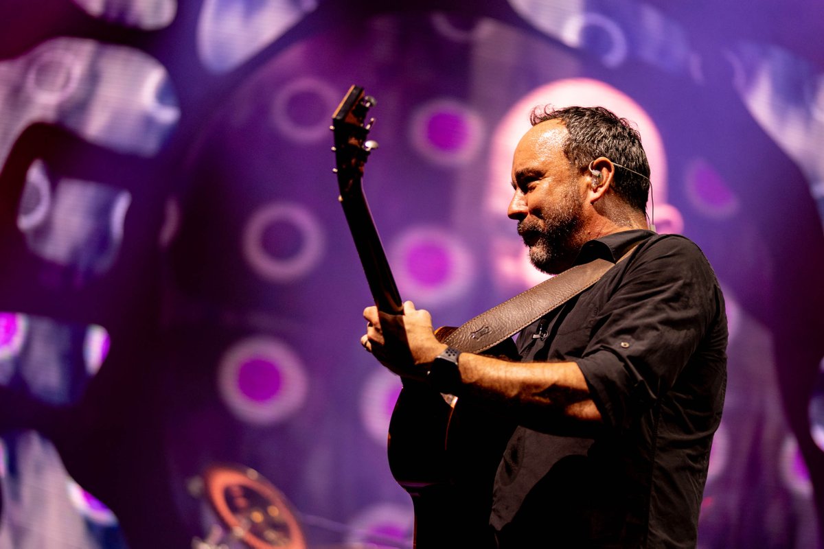 davematthewsbnd's tweet photo. Always a great time at the @BlossomMusicCtr in Cuyahoga Falls, OH. Will we see you tonight in Clarkston, MI?

📸 Sanjay Suchak https://t.co/Qazb3kSIBo