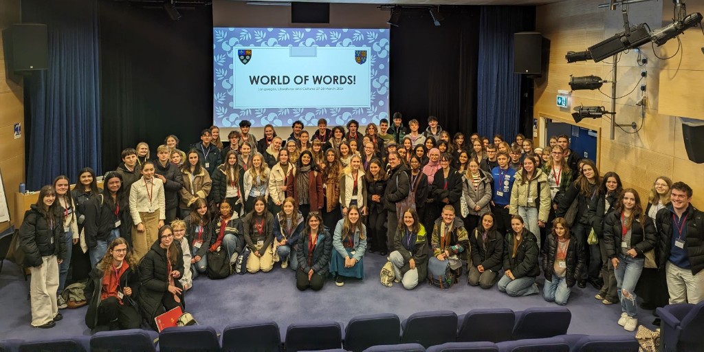 Starting sixth form in September and thinking of studying languages, literatures, histories and cultures at Uni? Read about the new 'World of Words' residential and register interest for 2025 christs.cam.ac.uk/news/new-world…. See all upcoming outreach events at christs.cam.ac.uk/open-days-pros…