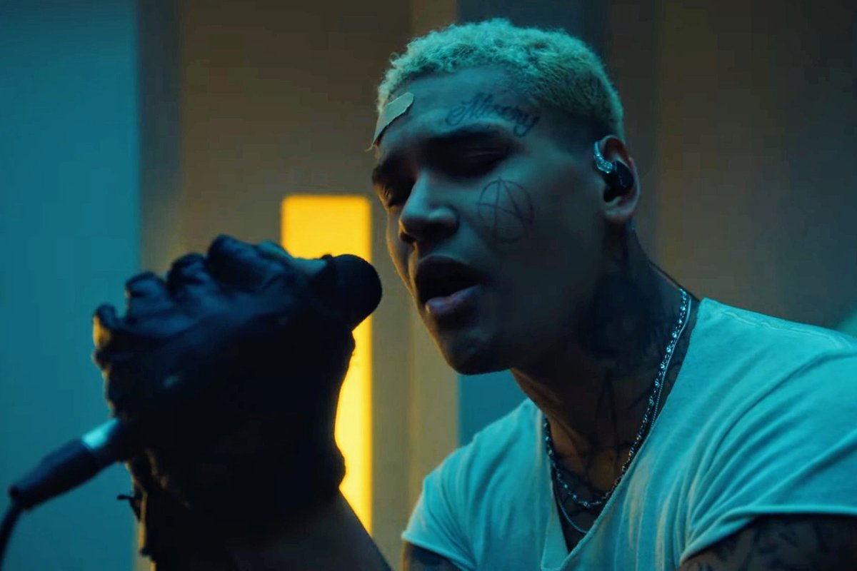 iBa 🍀 𝕕𝕠𝕟'𝕥 𝕞𝕠𝕧𝕖 𝕥𝕙𝕖 𝕄𝕆𝕌𝕋ℍ! tweet media