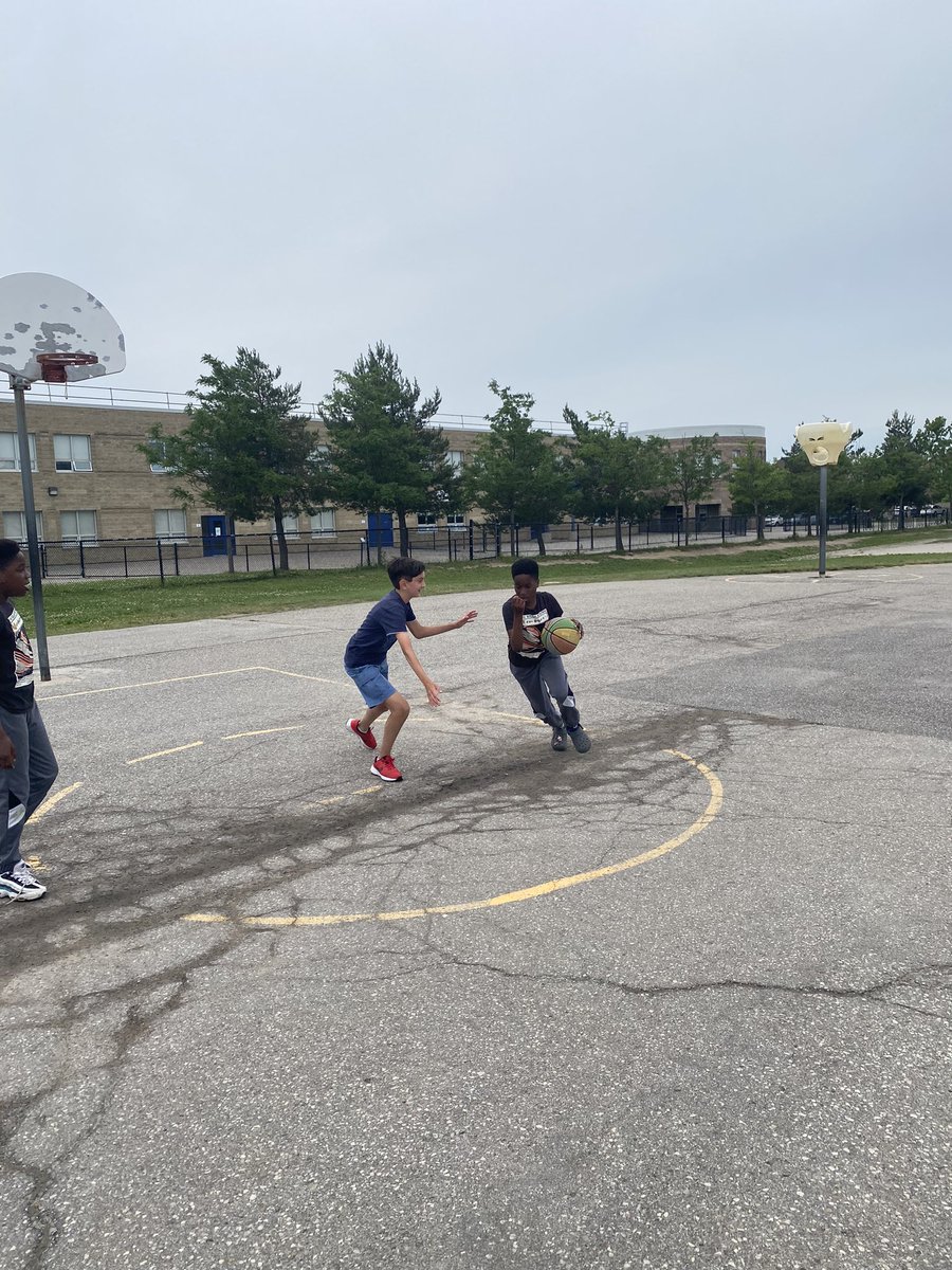 Rhiannon McIntosh tweet media