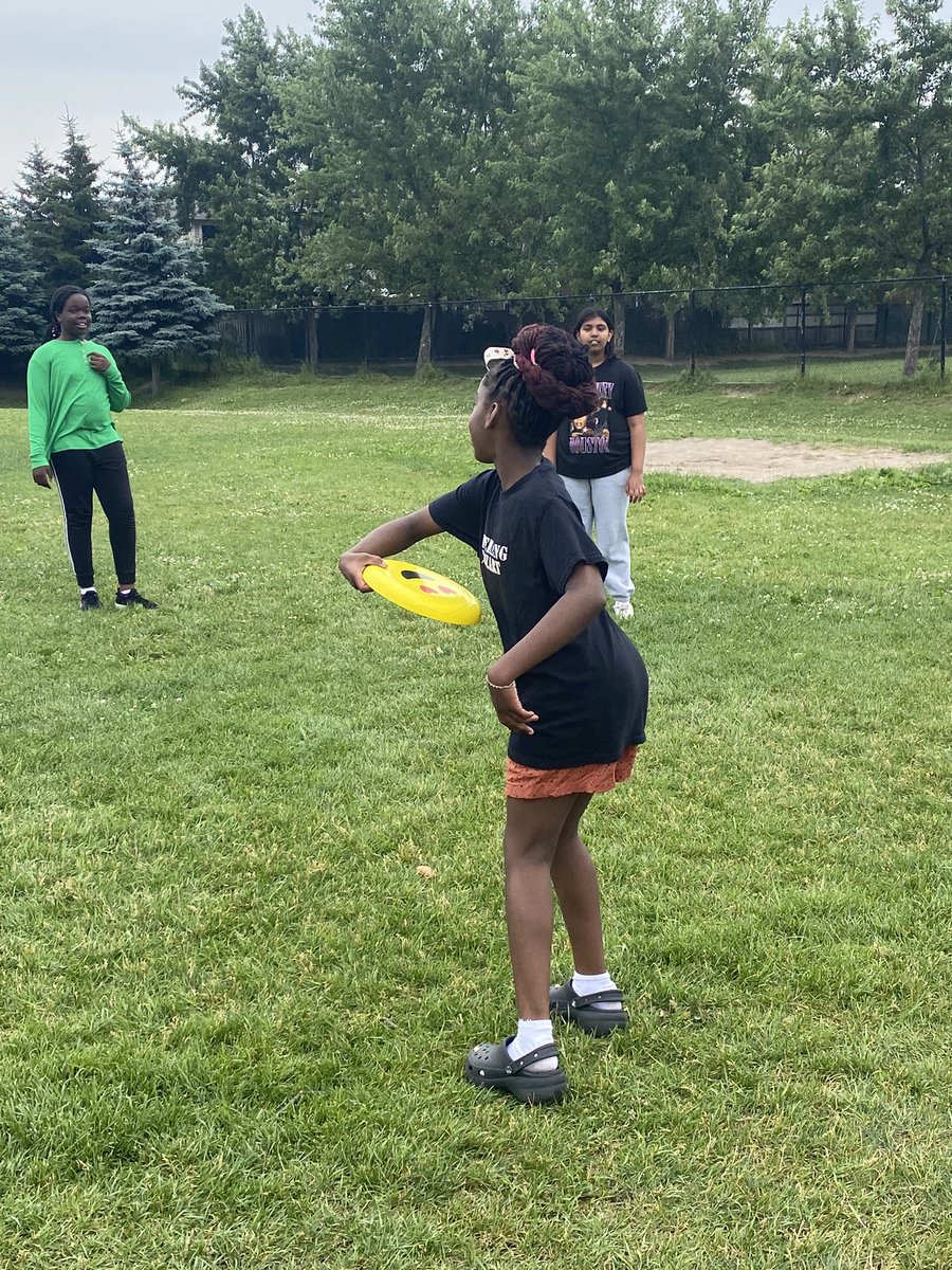 Rhiannon McIntosh tweet media