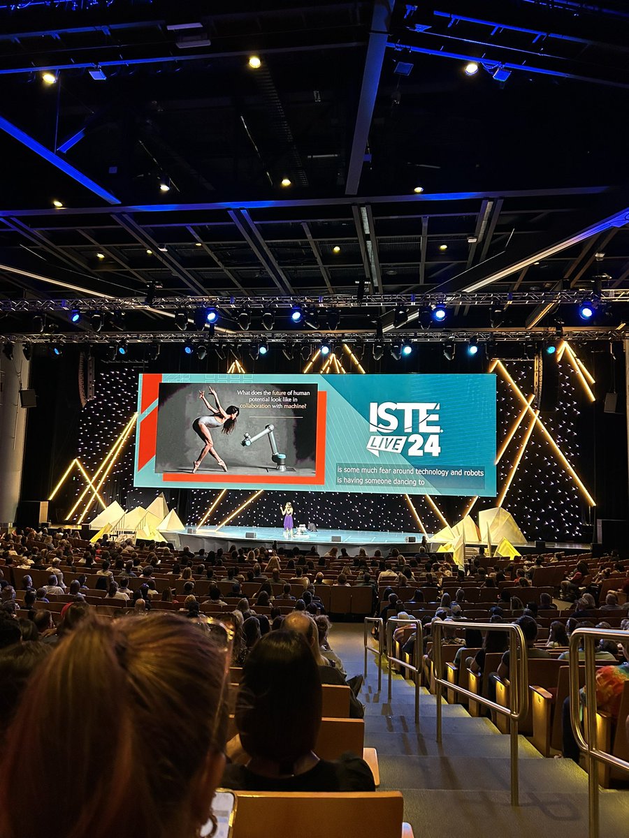 Andrea Watkins (@techdrea_) on Twitter photo Rounding out #ISTELive listening to the incredible quantum physicist & ballerina <a href="/merrittmoore/">Merritt Moore</a>. The sky is truly the limit🤩 Rounding out #ISTELive listening to the incredible quantum physicist & ballerina <a href="/merrittmoore/">Merritt Moore</a>. The sky is truly the limit🤩