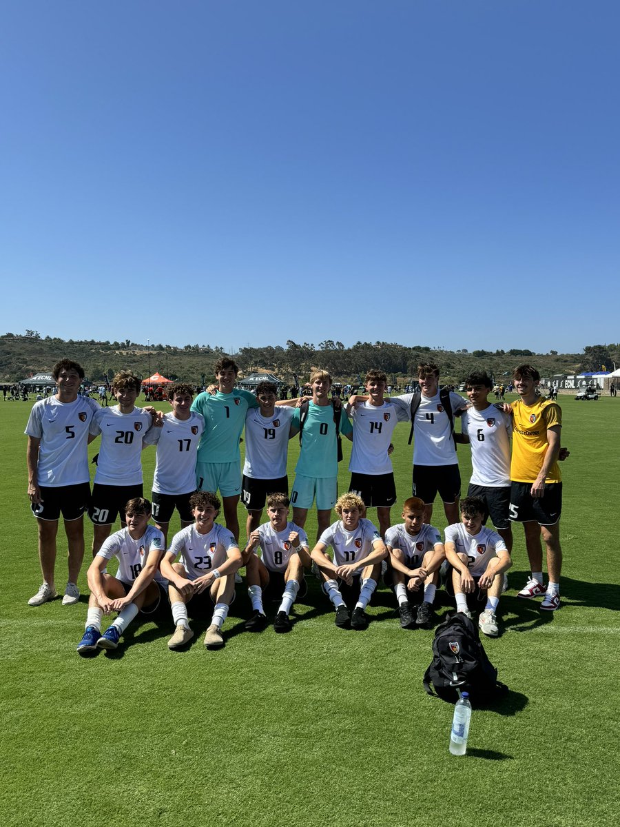 Awesome first two games of <a href="/ECNLboys/">ECNL Boys</a>  nationals. Love these guys and can’t wait to play Friday. Elite 8 🔜…

4 Goals 
1 Assists