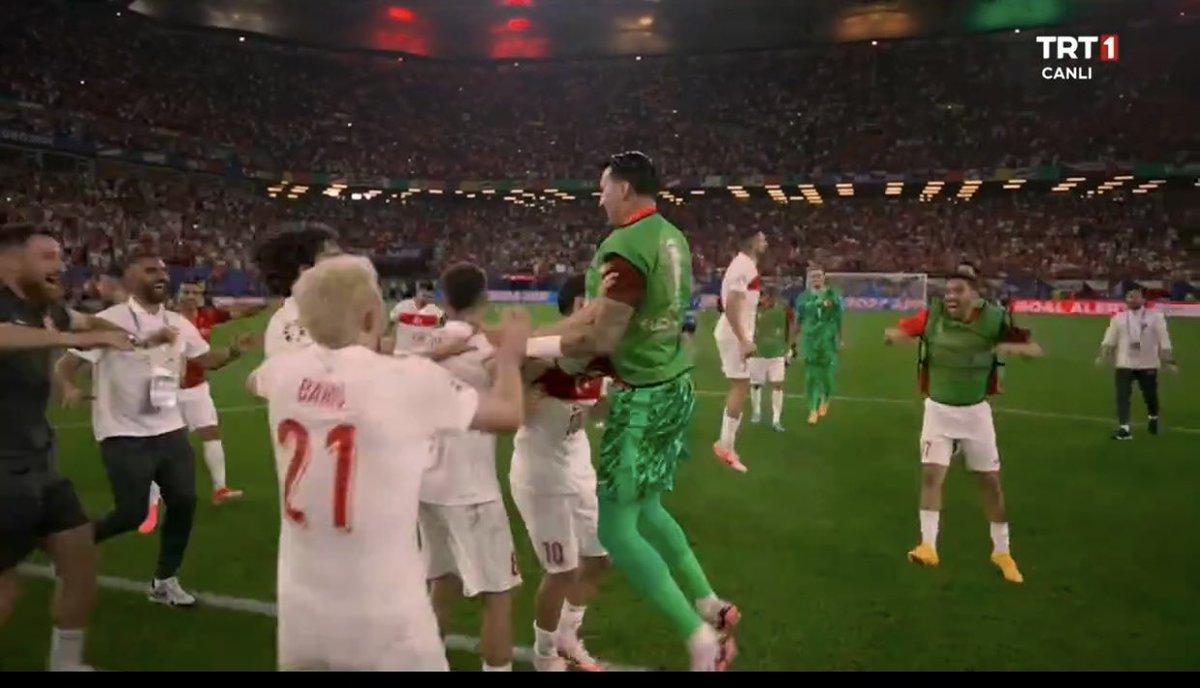 Tebrikler Türkiyem
#TebriklerTürkiyem 👏👏👏