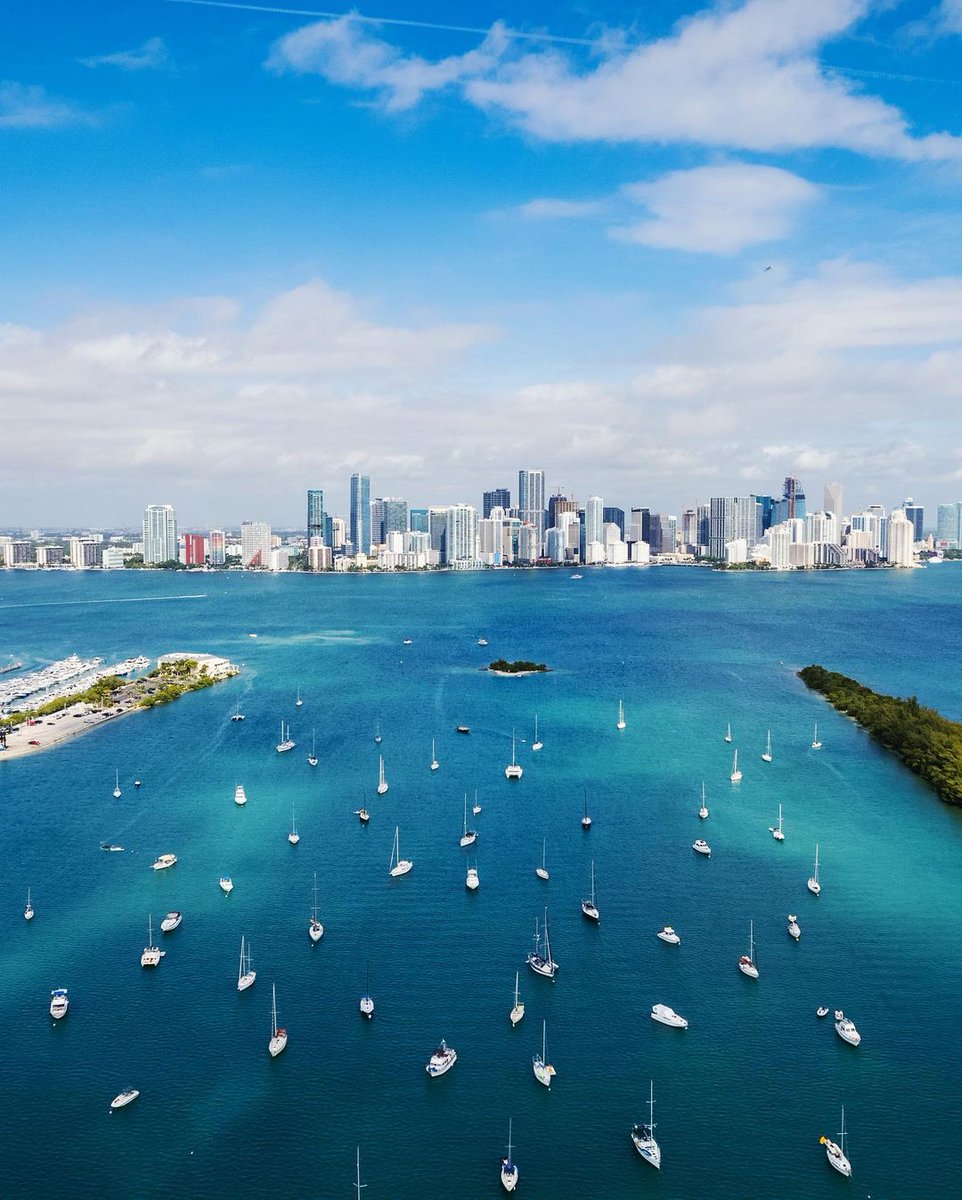 Boat Days in Miami >>> 🥰⛵️ #FindYourMiami

(via IG/r.c._visuals)