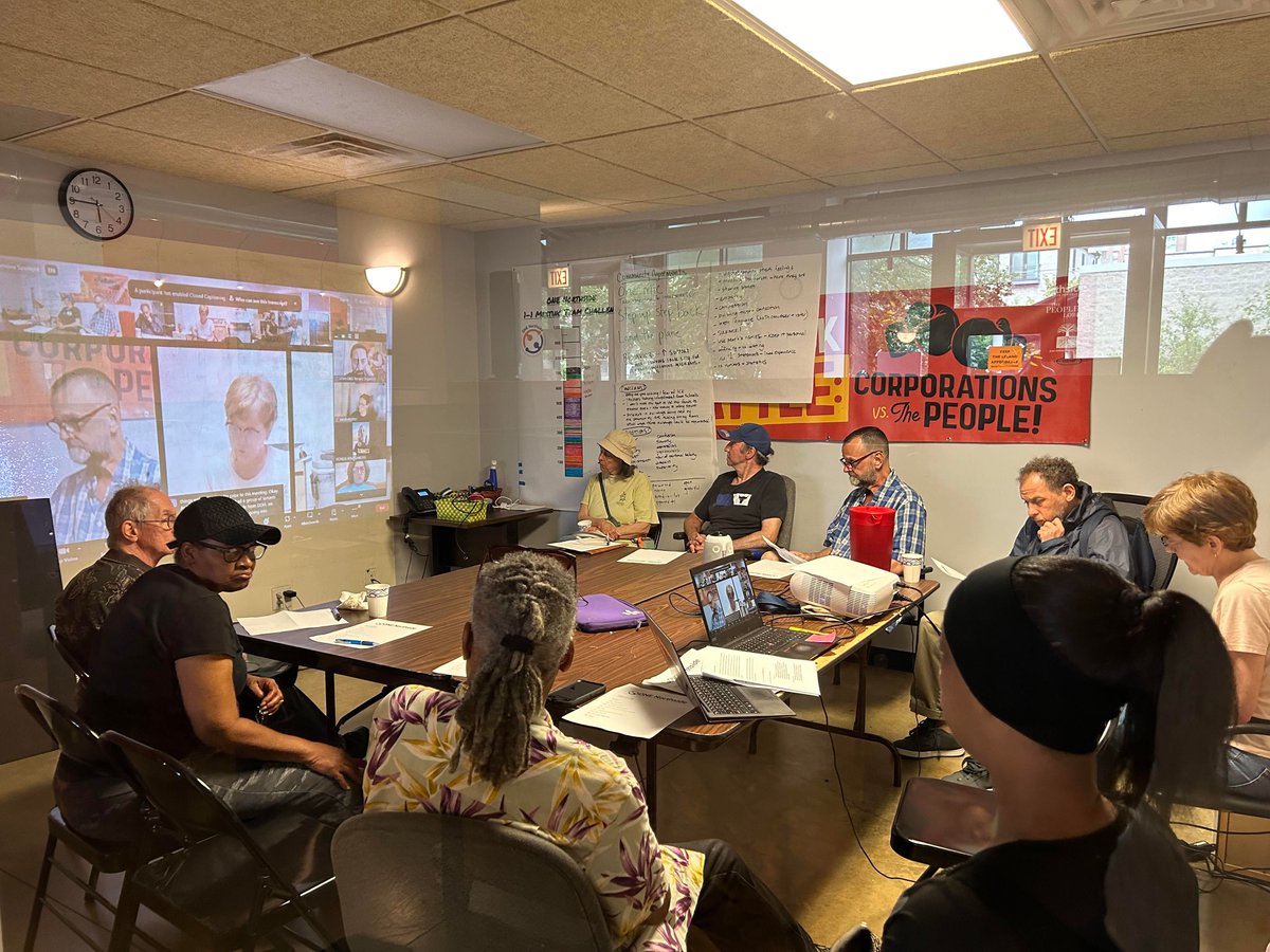 58 people joined our hybrid housing meeting last night including many tenants of the Leland building!

To learn more about our housing initiatives and get involved, check out the get involved form on our website.